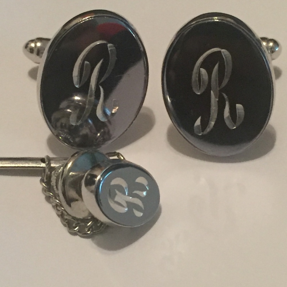 R Initials  Letter Font Vintage Cufflinks & Pin
